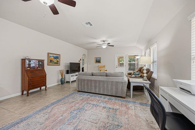 328 Lightcliff ST, Hutto, TX 78634
