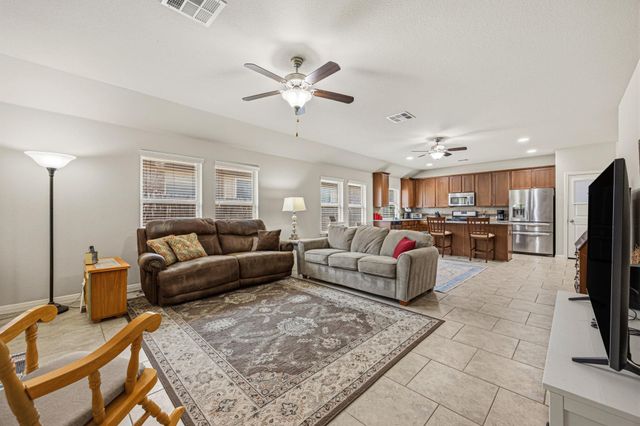 328 Lightcliff ST, Hutto, TX 78634