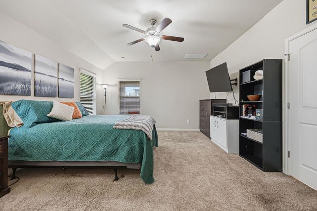 328 Lightcliff ST, Hutto, TX 78634