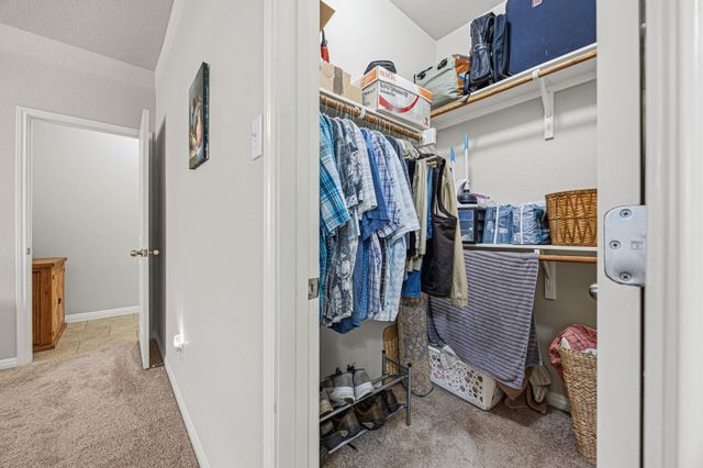 328 Lightcliff ST, Hutto, TX 78634