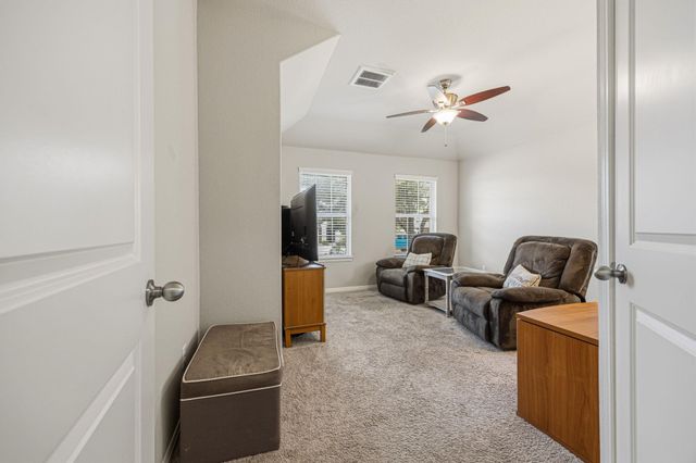 328 Lightcliff ST, Hutto, TX 78634