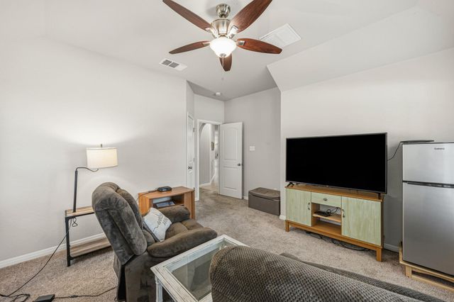 328 Lightcliff ST, Hutto, TX 78634