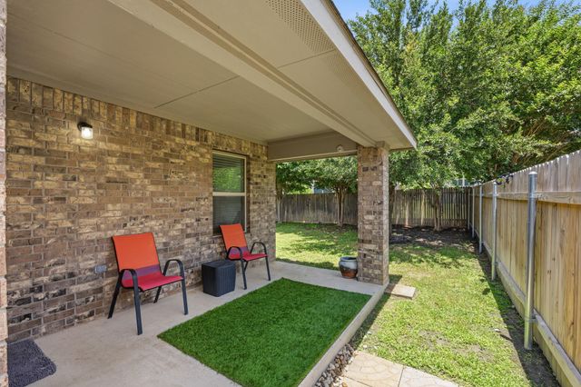 328 Lightcliff ST, Hutto, TX 78634