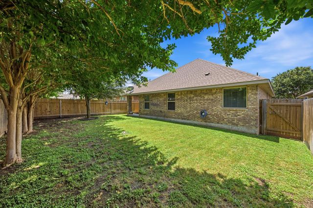 328 Lightcliff ST, Hutto, TX 78634