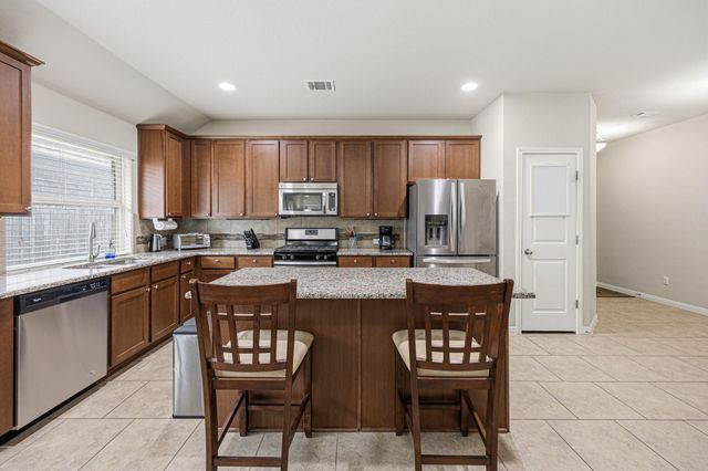 328 Lightcliff ST, Hutto, TX 78634