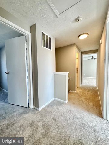 7649 FALLSWOOD WAY, Lorton, VA 22079