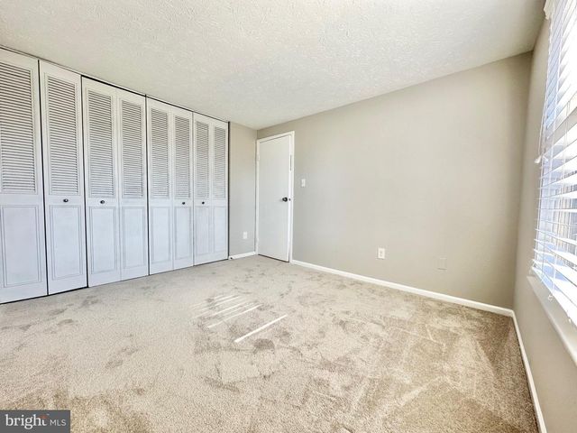 7649 FALLSWOOD WAY, Lorton, VA 22079