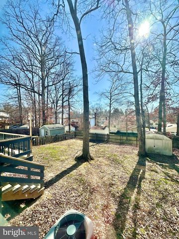 7649 FALLSWOOD WAY, Lorton, VA 22079