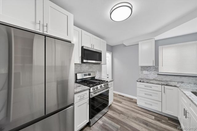 31244 Rosslyn Avenue, Garden City, MI 48135