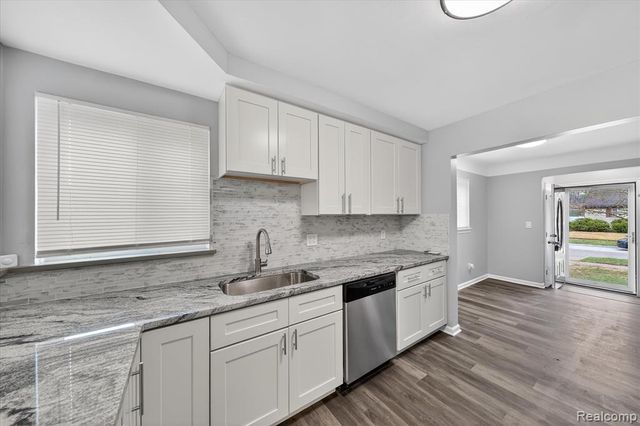 31244 Rosslyn Avenue, Garden City, MI 48135