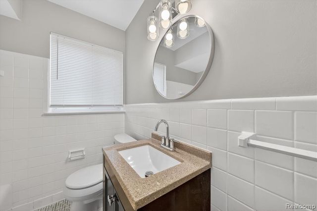 31244 Rosslyn Avenue, Garden City, MI 48135