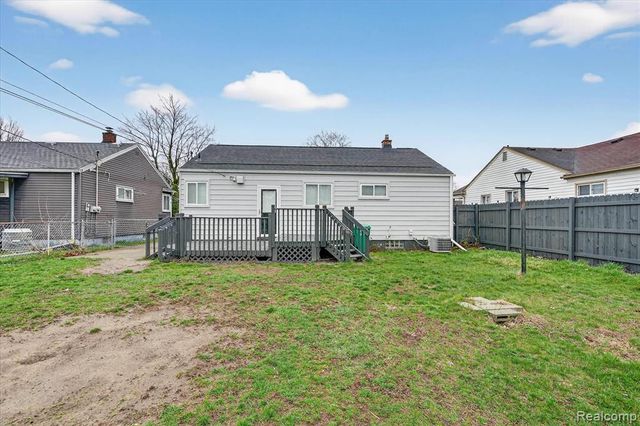 31244 Rosslyn Avenue, Garden City, MI 48135