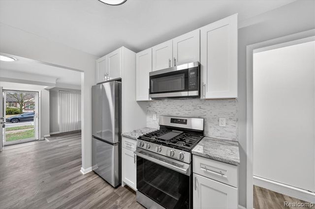 31244 Rosslyn Avenue, Garden City, MI 48135