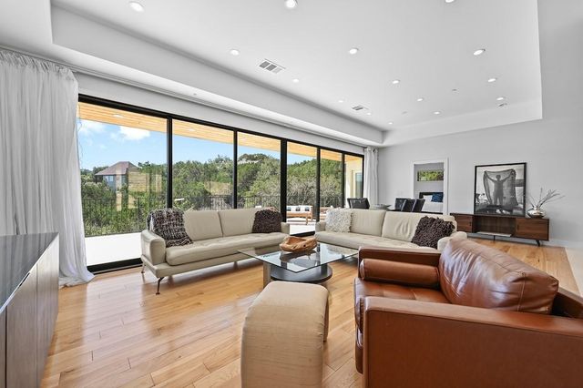 405 Barrett LN, Austin, TX 78733