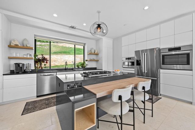 405 Barrett LN, Austin, TX 78733