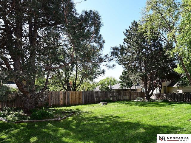 6129 S 102nd Terrace, Omaha, NE 68127