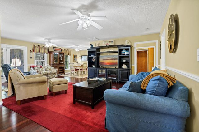 864 Club Cottage Road, Edisto Island, SC 29438