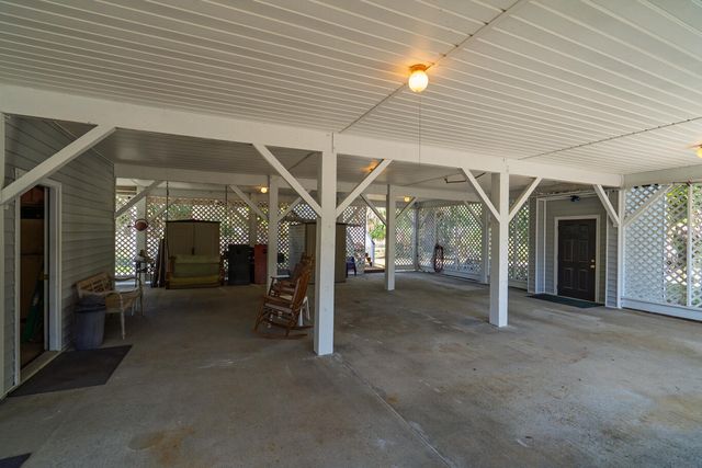 864 Club Cottage Road, Edisto Island, SC 29438