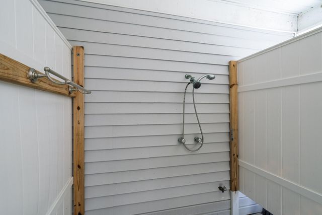 864 Club Cottage Road, Edisto Island, SC 29438