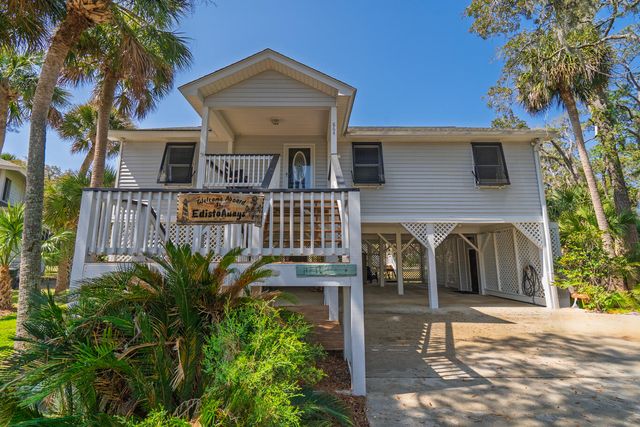 864 Club Cottage Road, Edisto Island, SC 29438