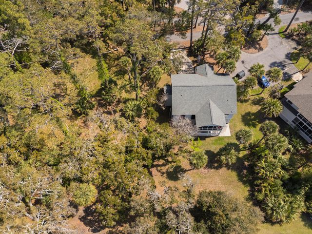 864 Club Cottage Road, Edisto Island, SC 29438