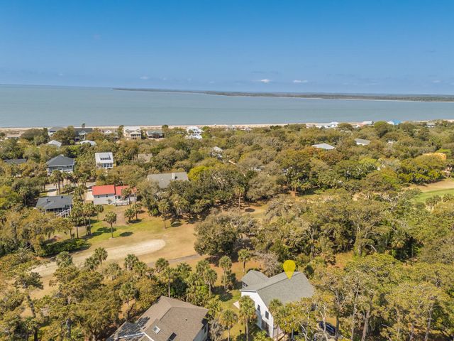 864 Club Cottage Road, Edisto Island, SC 29438