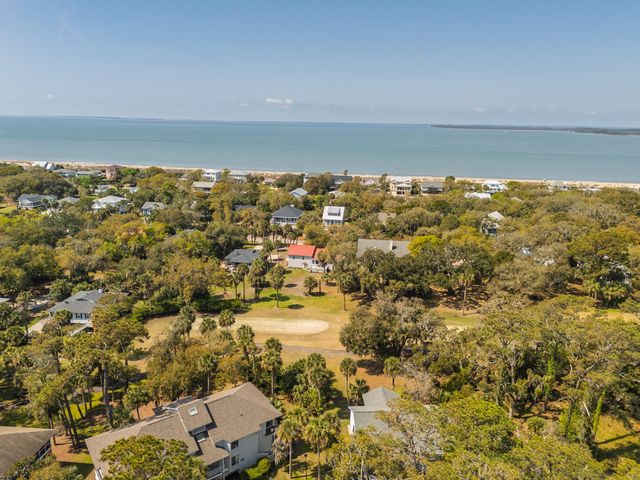 864 Club Cottage Road, Edisto Island, SC 29438