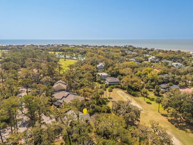 864 Club Cottage Road, Edisto Island, SC 29438