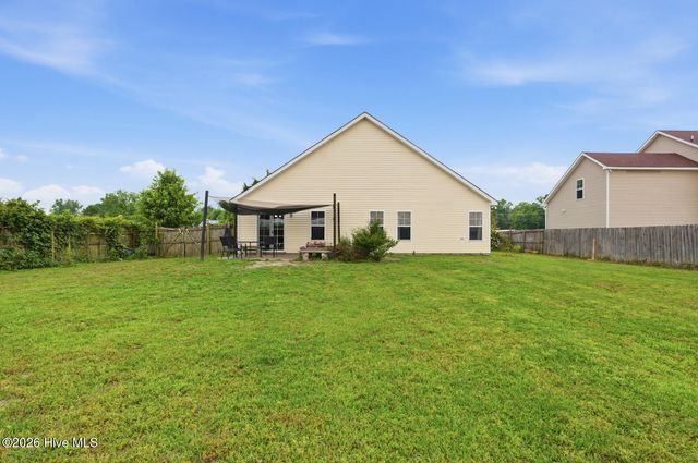 1352 Old Comfort Highway, Trenton, NC 28585