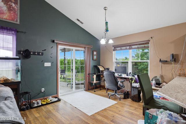 1352 Old Comfort Highway, Trenton, NC 28585