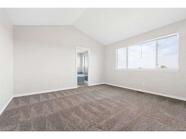 1577 S Pitkin Cir, Aurora, CO 80017