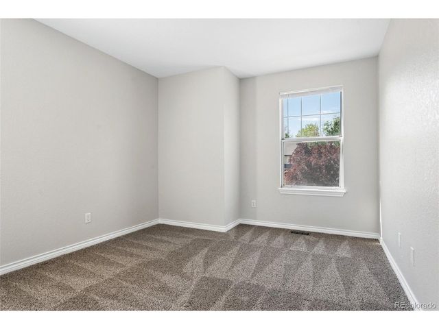 1577 S Pitkin Cir, Aurora, CO 80017