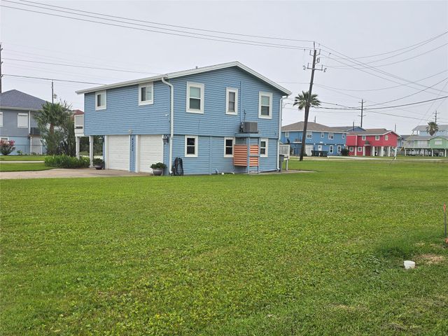 4222 Mason Drive, Galveston, TX 77554
