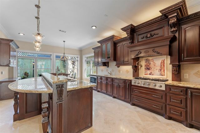 2318 Bellefontaine Street, Houston, TX 77030