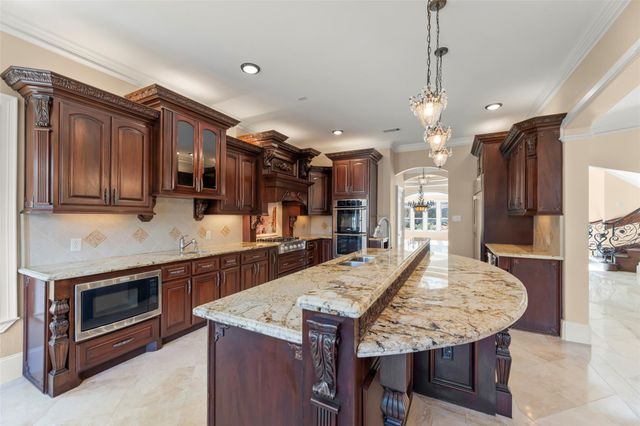 2318 Bellefontaine Street, Houston, TX 77030