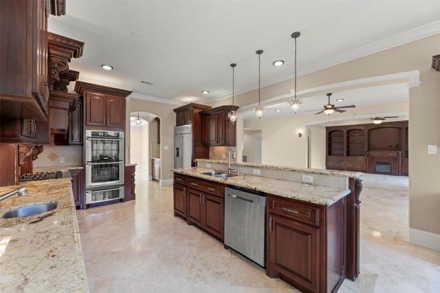 2318 Bellefontaine Street, Houston, TX 77030