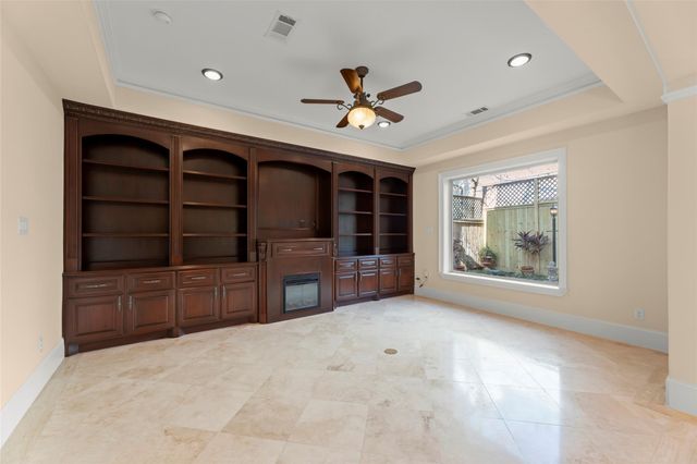 2318 Bellefontaine Street, Houston, TX 77030