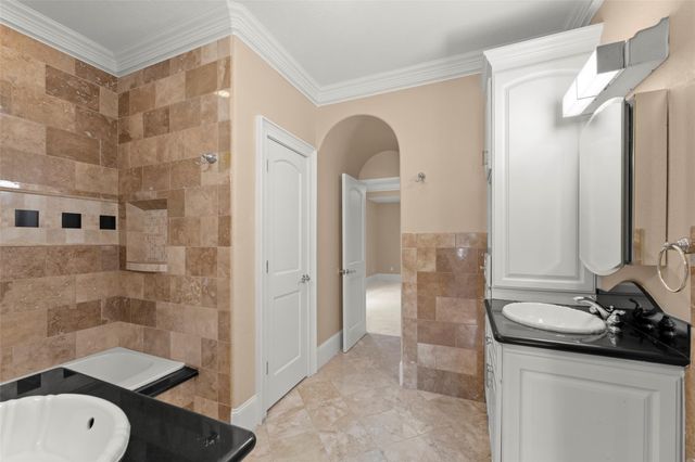 2318 Bellefontaine Street, Houston, TX 77030