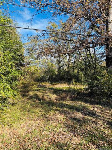 5657 Cheryl Dr, Baton Rouge, LA 70814