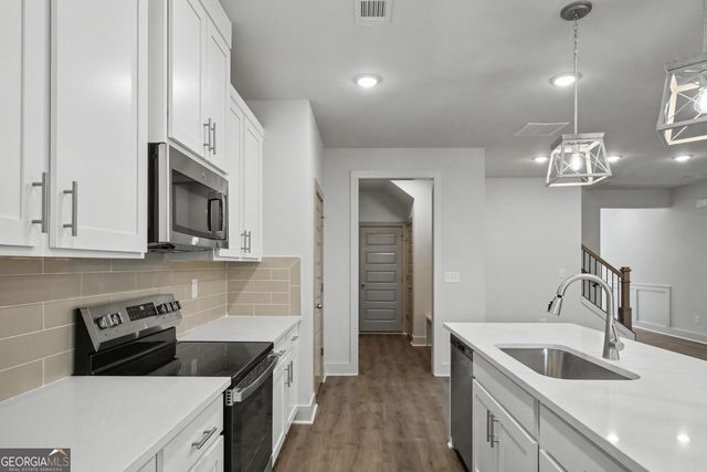 4304 Fern River Bend 73, Norcross, GA 30093