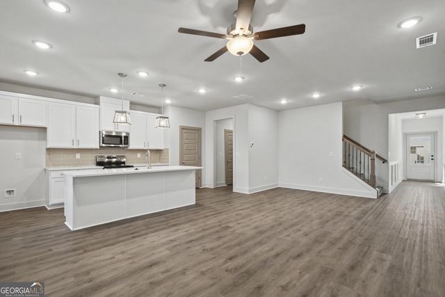 4304 Fern River Bend 73, Norcross, GA 30093