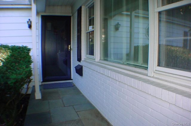 18 Eldredge Place, Dobbs Ferry, NY 10522