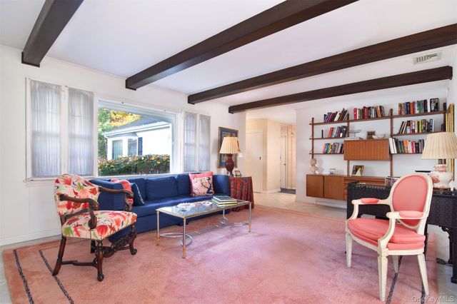 18 Eldredge Place, Dobbs Ferry, NY 10522