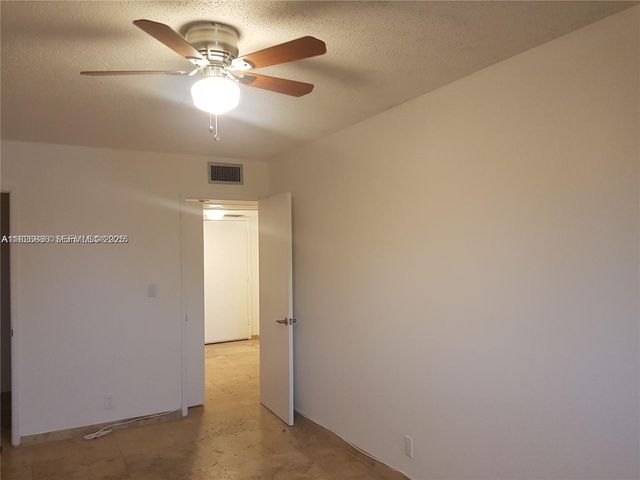 253 S Cypress Road 237, Pompano Beach, FL 33060