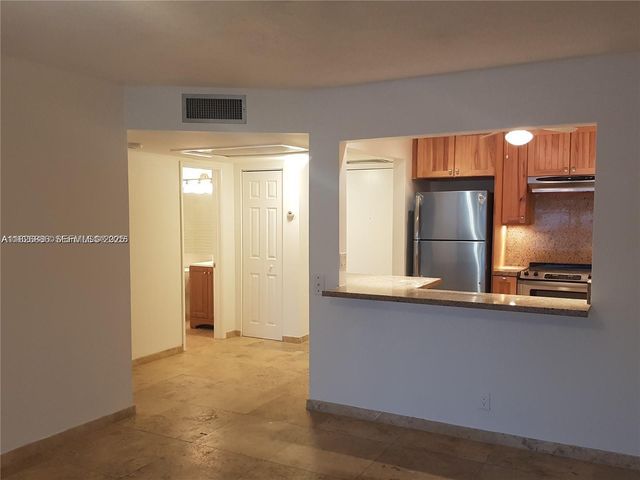 253 S Cypress Road 237, Pompano Beach, FL 33060