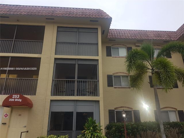 253 S Cypress Road 237, Pompano Beach, FL 33060