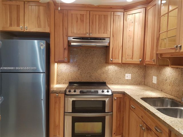 253 S Cypress Road 237, Pompano Beach, FL 33060
