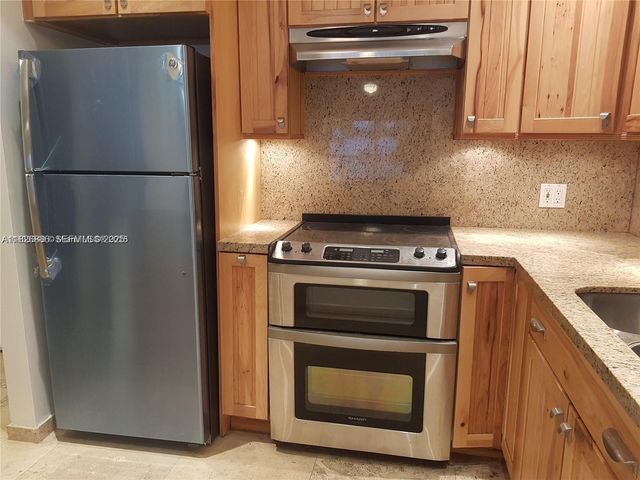 253 S Cypress Road 237, Pompano Beach, FL 33060