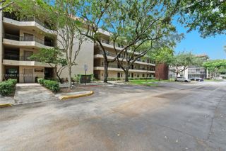 10501 W Broward Blvd 407, Plantation, FL 33324