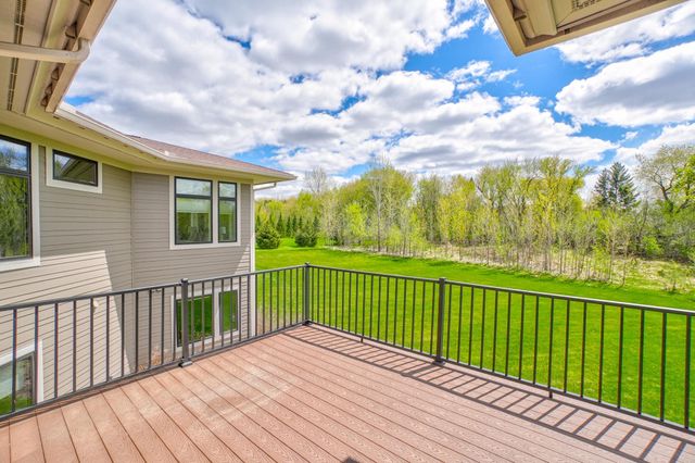 12639 20th Street N, Stillwater, MN 55082